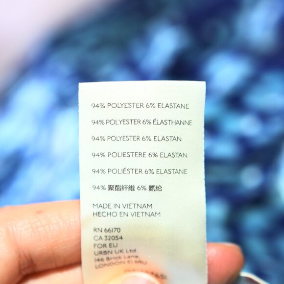 $78 FREE PEOPLE - Blue Velvet Take a Break Halter Top Shirt - Women's Small NEW - Picture 6 of 7